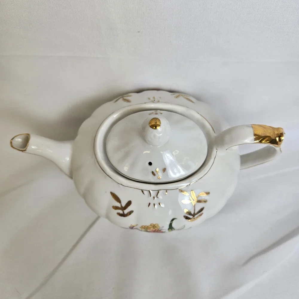 Musical Teapot Made in Japan Floral Bouquet Design Gold Trim Porcelain Vintage